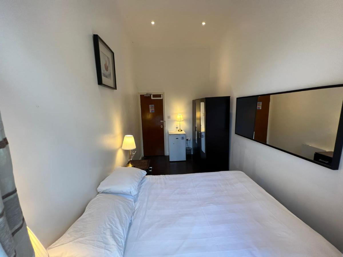 Hotel Cavali Londra